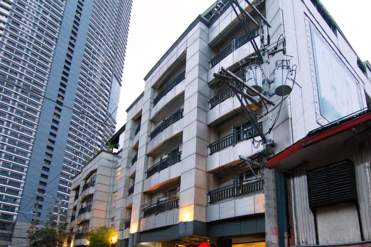 Oyo 103 Artina Suites Hotel Makati City Екстериор снимка